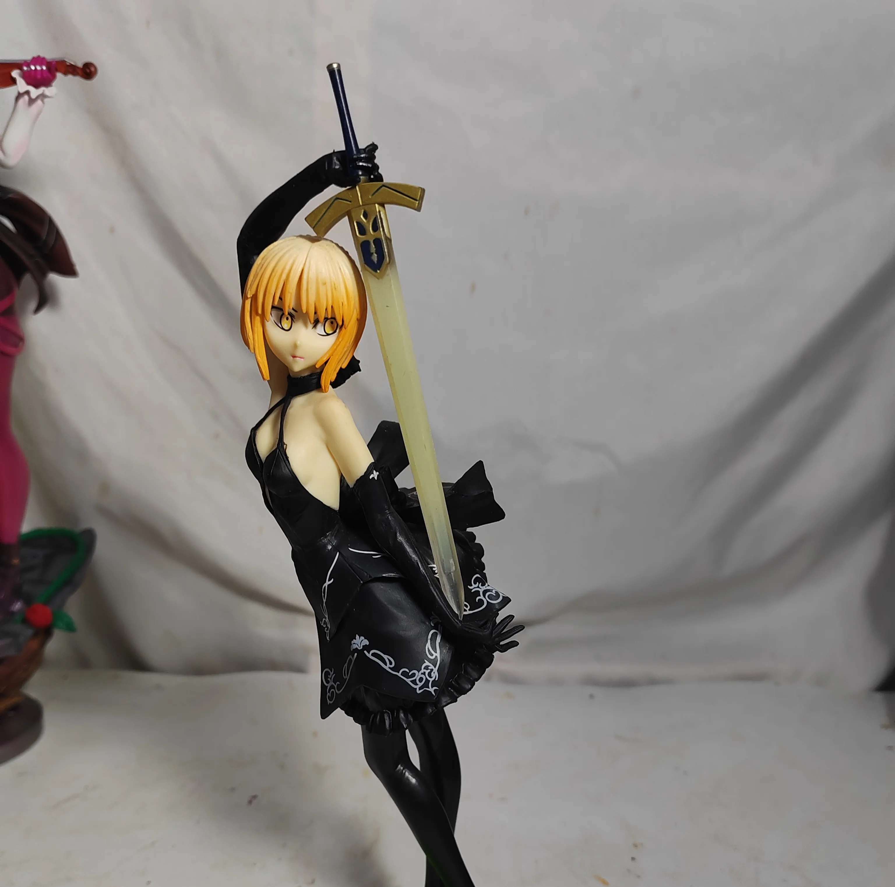 アニメセイバーフェイト/グランドオーダーアートオンラインキッ - Resin Art Order のレビューと価格