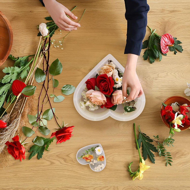 大きなハートエポキシ樹脂型花の保存 DIY ブックエンドウェ - Resin Art Heart のレビューと価格